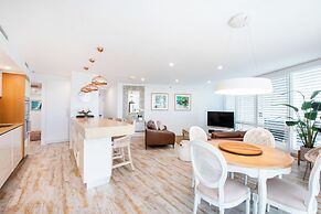 Lanai Riverside Apartments