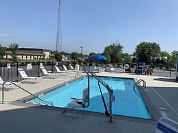 Microtel Inn & Suites By Wyndham Georgetown Delaware Beaches