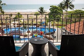 Crocs Resort & Casino