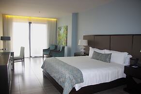 Crocs Resort & Casino