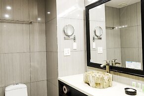 Crocs Resort & Casino