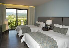 Crocs Resort & Casino