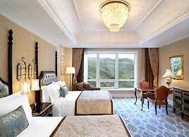 The Castle Hotel, a Luxury Collection Hotel, Dalian