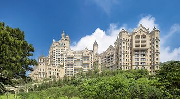 The Castle Hotel, a Luxury Collection Hotel, Dalian