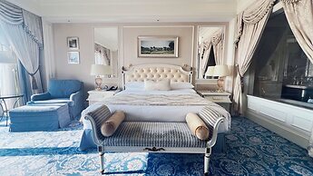 The Castle Hotel, a Luxury Collection Hotel, Dalian