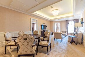 The Castle Hotel, a Luxury Collection Hotel, Dalian