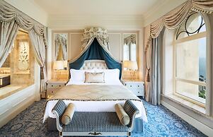 The Castle Hotel, a Luxury Collection Hotel, Dalian