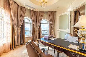 The Castle Hotel, a Luxury Collection Hotel, Dalian