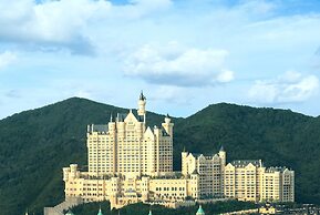 The Castle Hotel, a Luxury Collection Hotel, Dalian