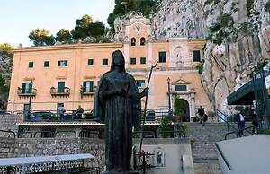 Villa Lampedusa Hotel & Residence