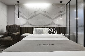 Picasso Hotel
