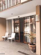 Devata Suite & Residence