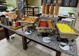 Hilton Garden Inn Buffalo Downtown