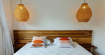 Las Canas Beach Retreat