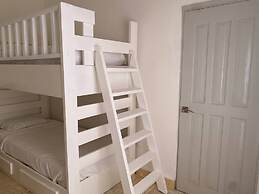 Las Canas Beach Retreat