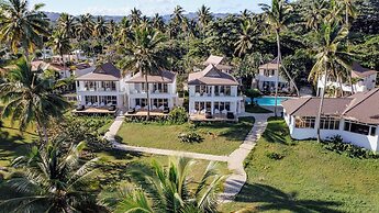 Las Canas Beach Retreat