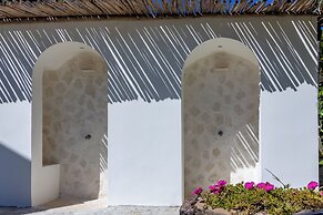 Las Canas Beach Retreat