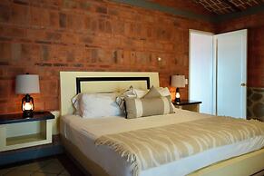 Mama Chuy Hotel & Villas