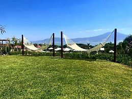 Mama Chuy Hotel & Villas