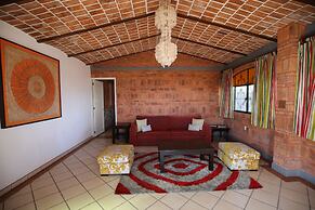 Mama Chuy Hotel & Villas