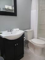 Wasaga Riverdocks Hotel Suites