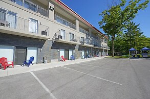 Wasaga Riverdocks Hotel Suites