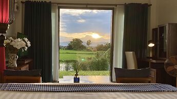 Nan Seasons Boutique Resort