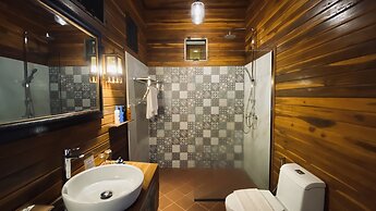 Nan Seasons Boutique Resort