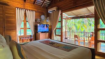 Nan Seasons Boutique Resort