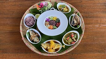 Nan Seasons Boutique Resort