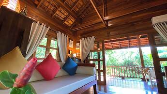 Nan Seasons Boutique Resort