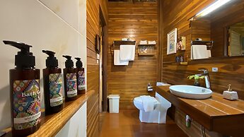 Nan Seasons Boutique Resort