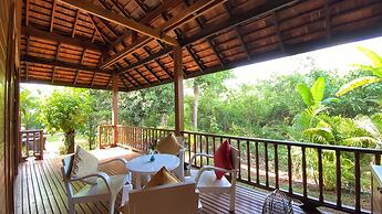 Nan Seasons Boutique Resort