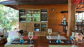 Nan Seasons Boutique Resort