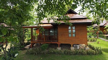 Nan Seasons Boutique Resort