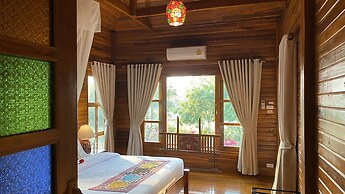 Nan Seasons Boutique Resort
