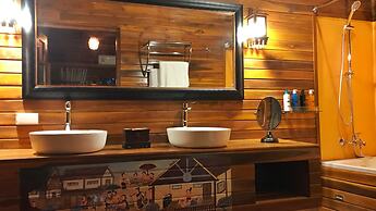 Nan Seasons Boutique Resort