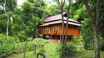 Nan Seasons Boutique Resort