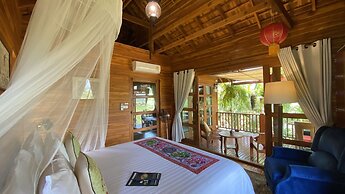 Nan Seasons Boutique Resort