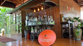 Nan Seasons Boutique Resort