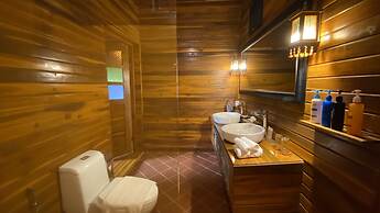 Nan Seasons Boutique Resort