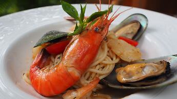 Nan Seasons Boutique Resort