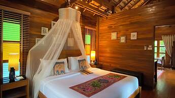 Nan Seasons Boutique Resort