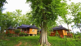 Nan Seasons Boutique Resort