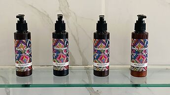 Nan Seasons Boutique Resort