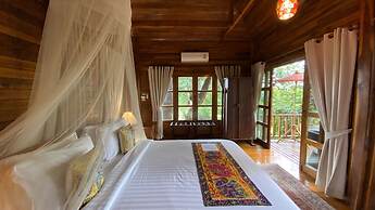 Nan Seasons Boutique Resort
