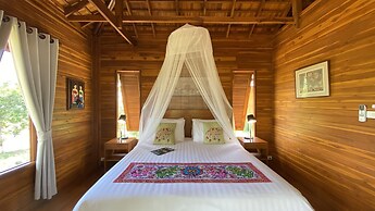 Nan Seasons Boutique Resort