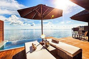 Lily Beach Resort & Spa - All Inclusive