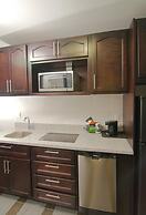 Paradise Inn and Suites - Redwater