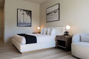 White House Hotel